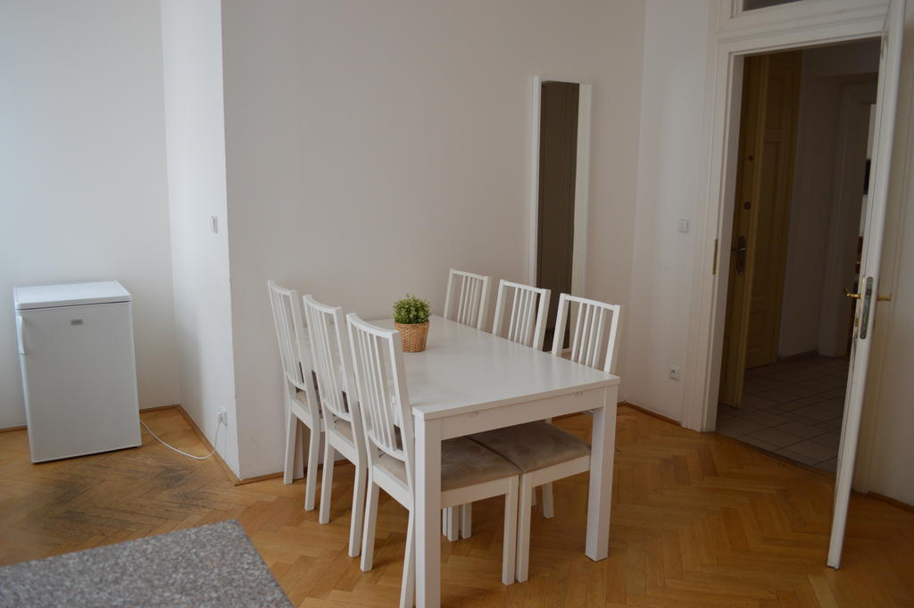Theatre Residence Прага Екстериор снимка