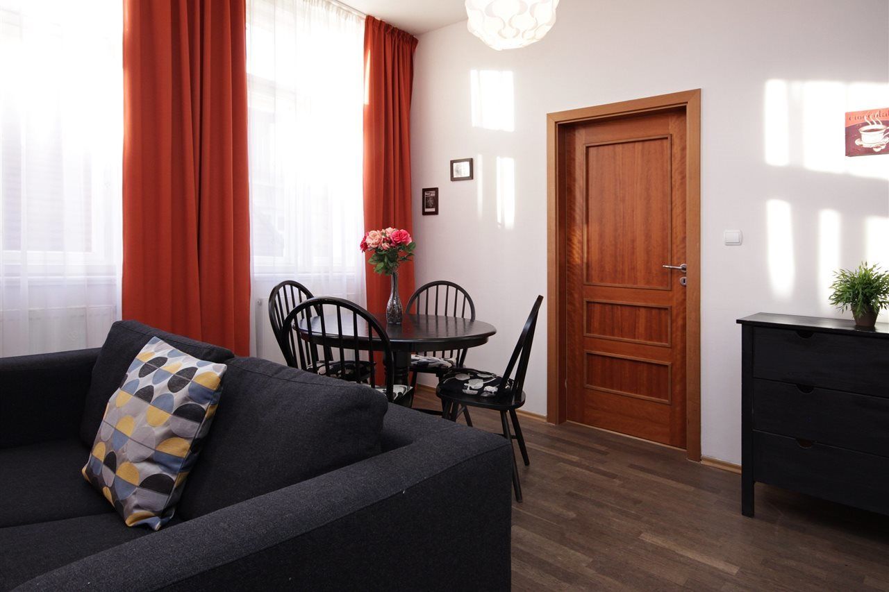 Theatre Residence Прага Екстериор снимка